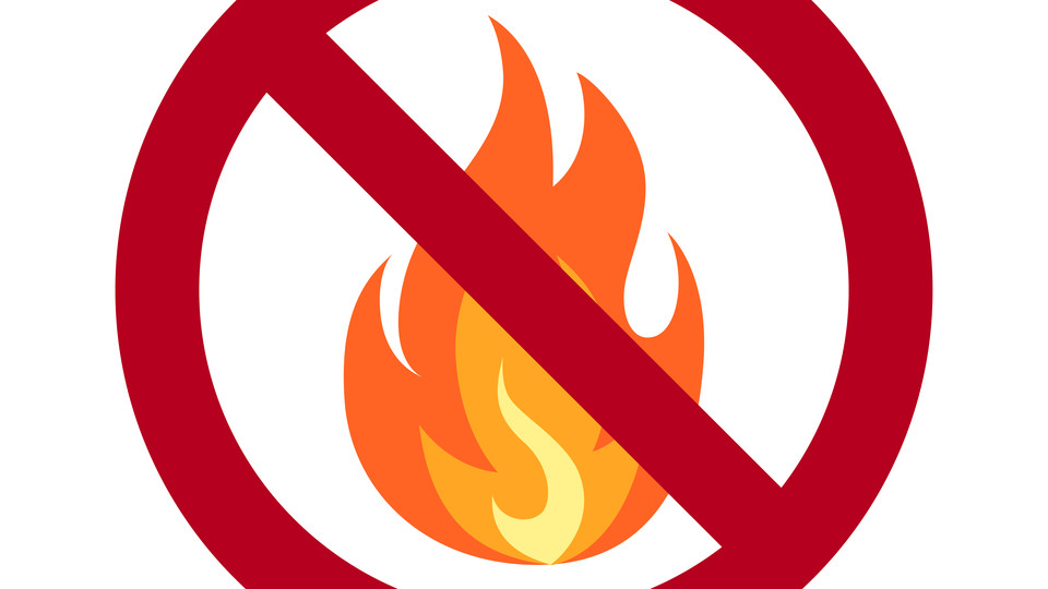 Förbjudet att eldaskylt. Illustration.